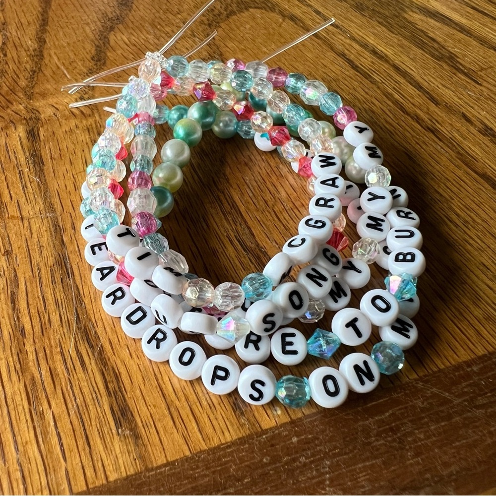 5 Taylor Swift Debut Album Friendship Bracelets for ERAS Tour